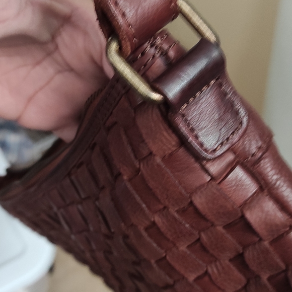 Ashwood Leather Woven Bag - Picture 3 of 7